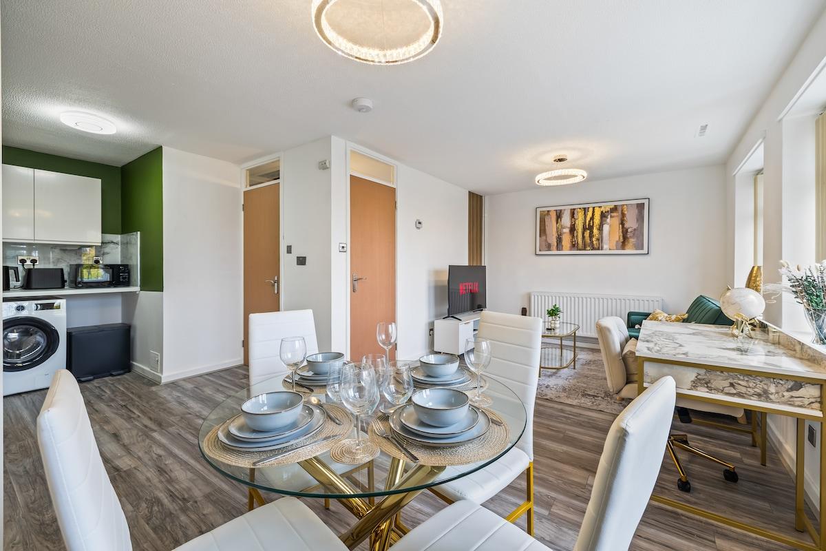 Buckingham | 2 Bedroom | Free Parking | Flat2