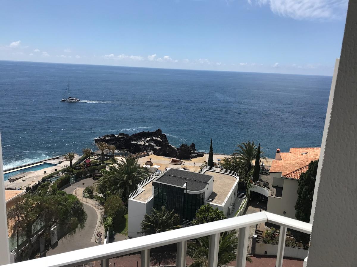 Aparment View Ponta Gorda Lido by Bookmadeira3