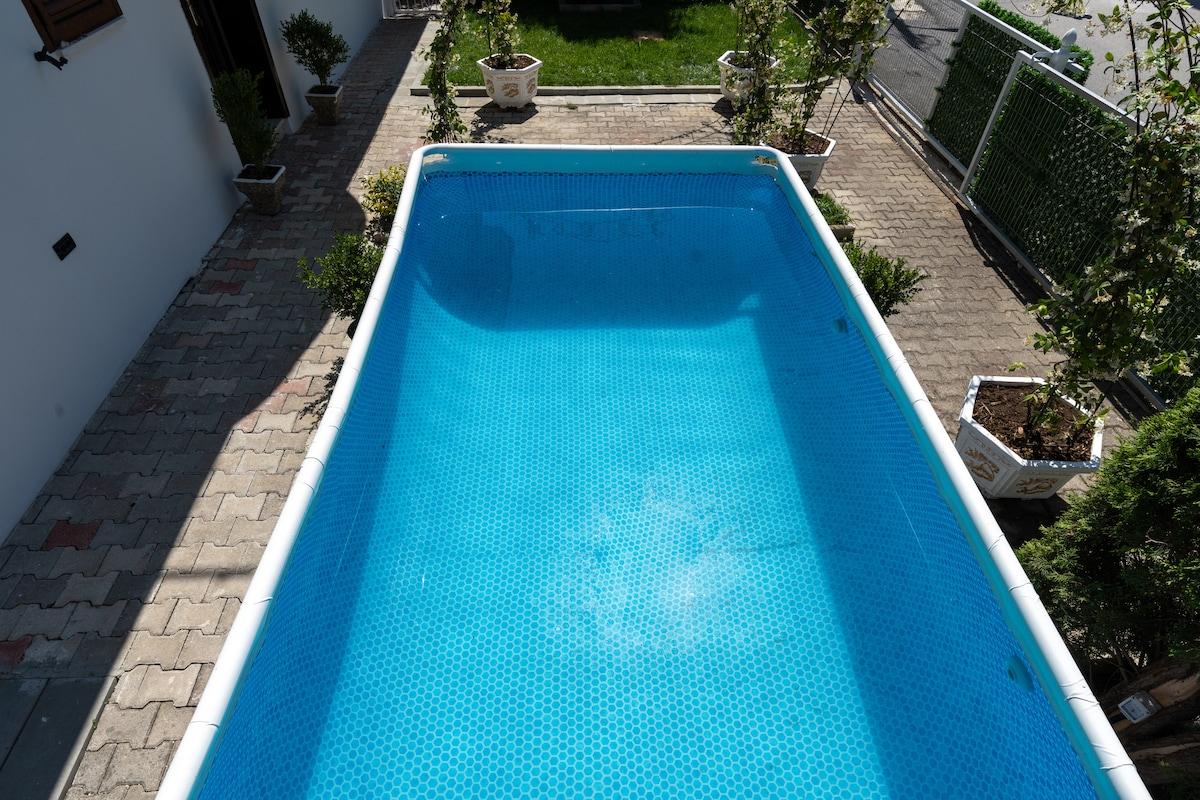 Swimming Pool - Marko Studio (Quadruple Room)1