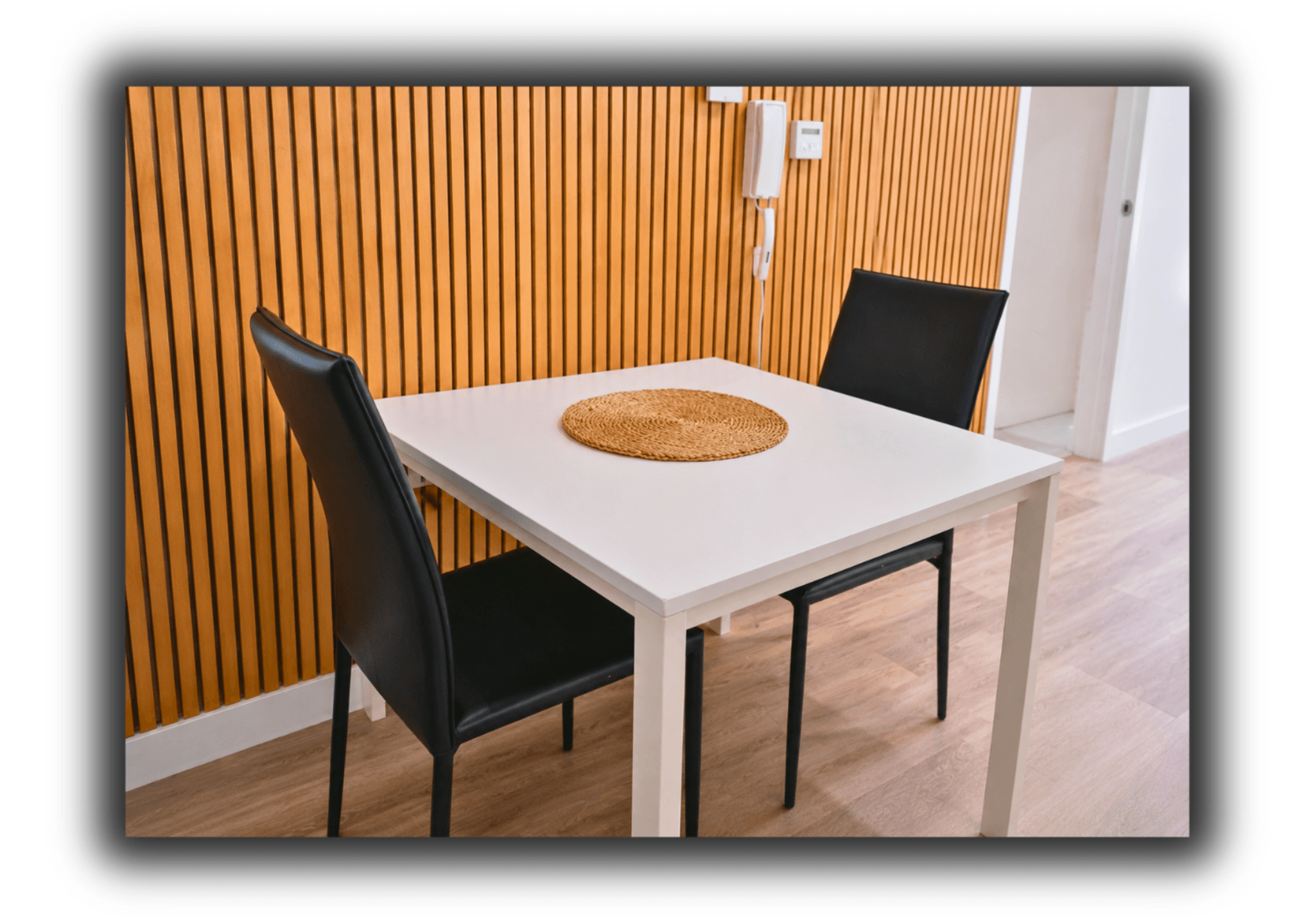 Stylish City Escape near Cavern Quarter, sleeps 44