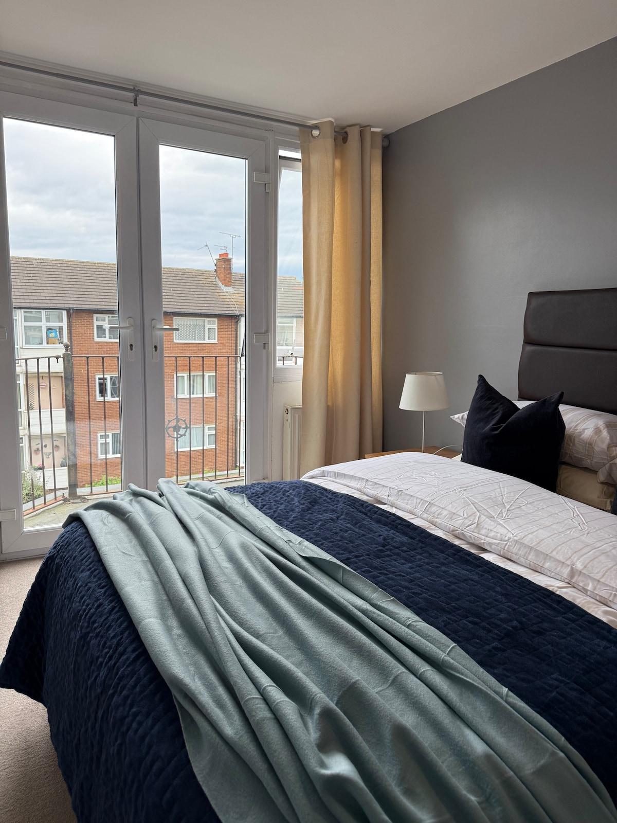 Sea View Flat - 3Bed2Bath in Central Whitley Bay4