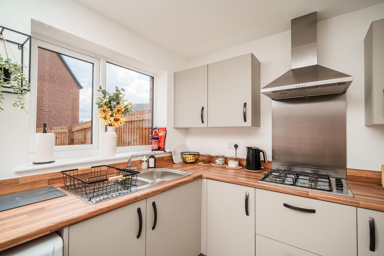 3 Bedrooms, Parking, Trafford, Salford & MCRCentre5