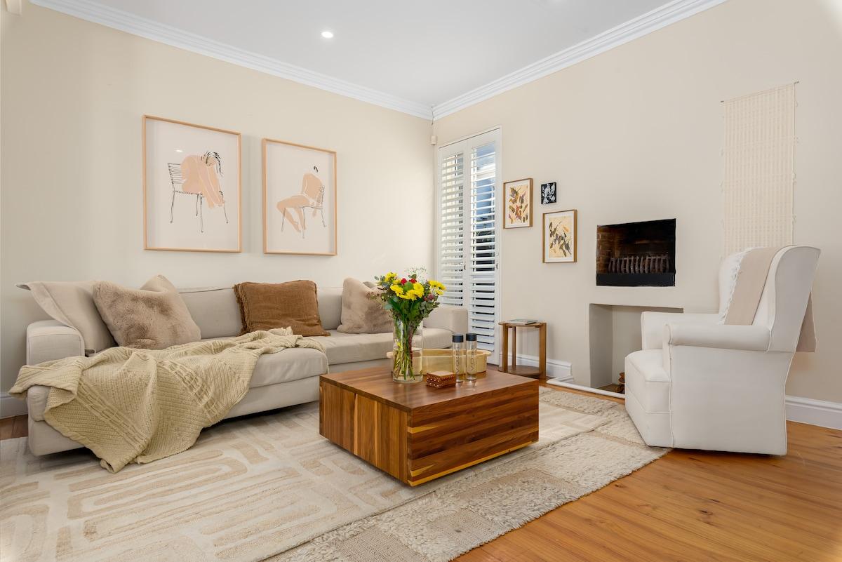 Sea Point Serenity | Airy 3-Bedroom Retreat3
