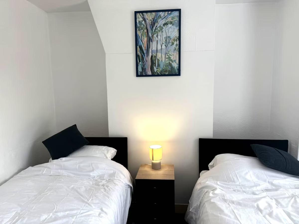 Comfortable flat 3Bed, sleeps 63