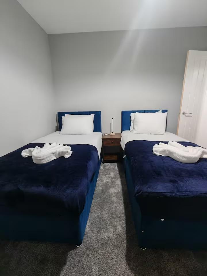 Long Stay Contractor Base · 4BD | Sleeps 7 Parking3