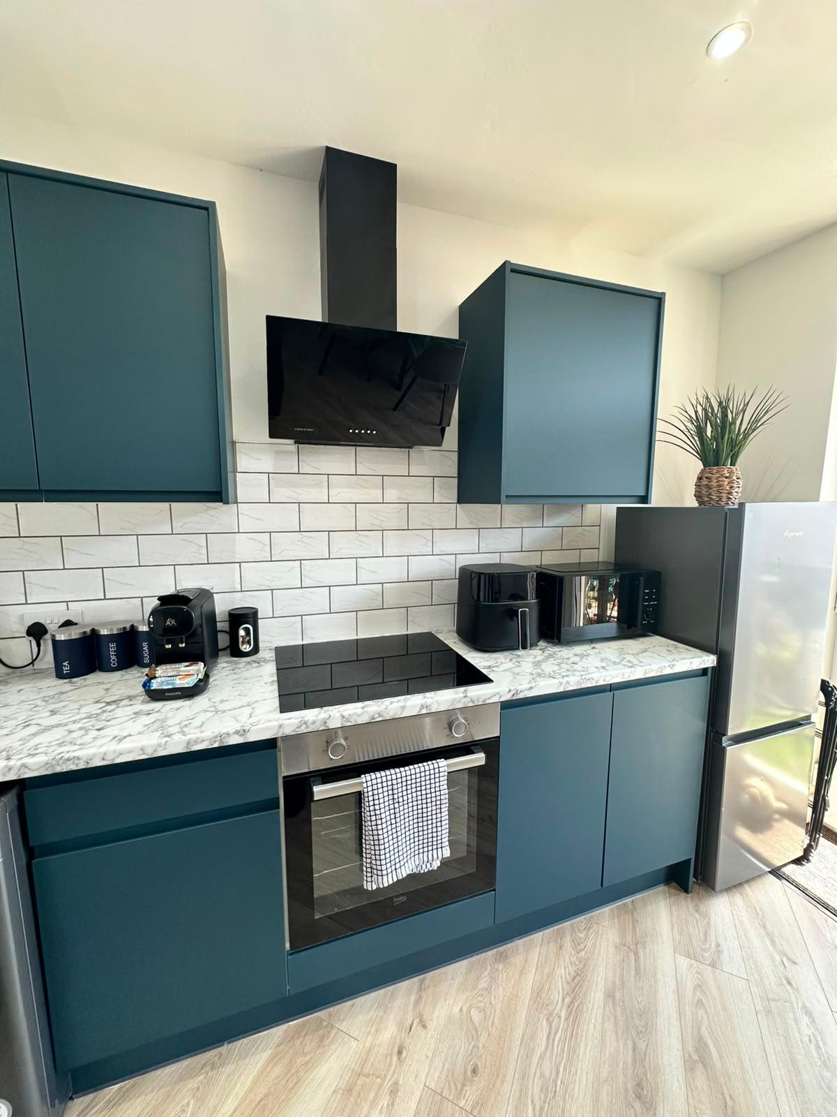 Victoria Dock Executive Apartment 2 Bed Sleeps 46