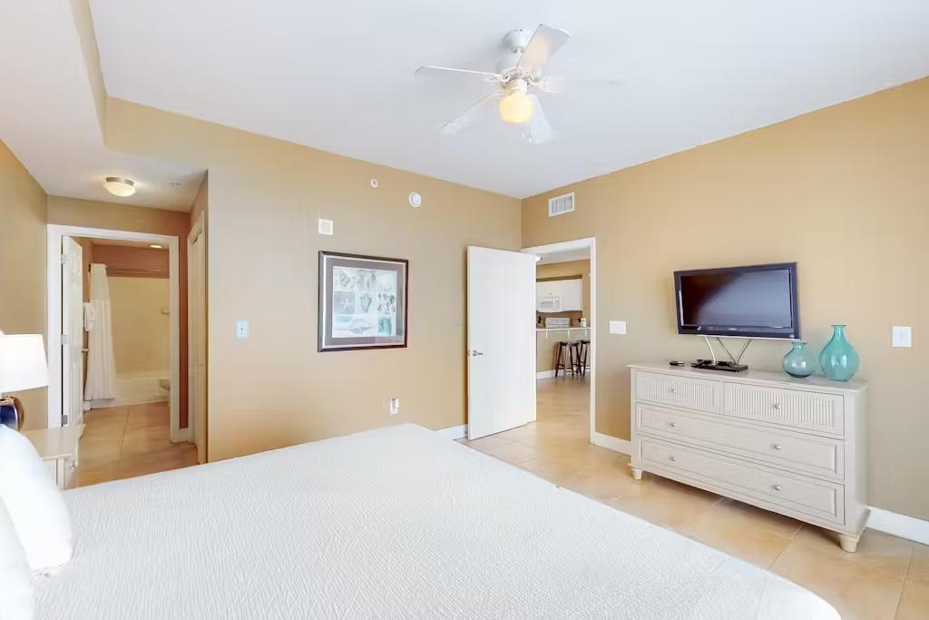 One Bedroom Condo in Tidewater2