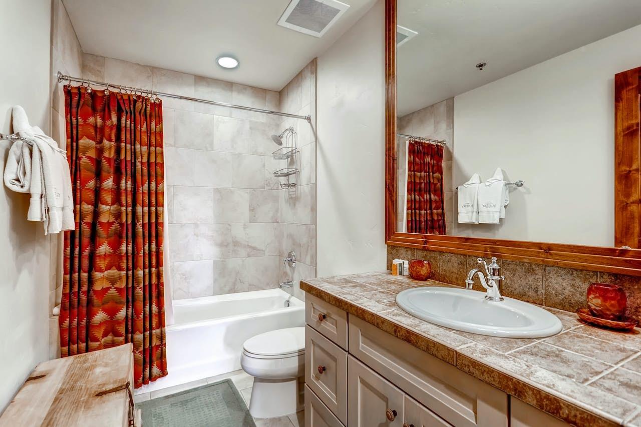 Two Bedroom Condo in Bluesky4