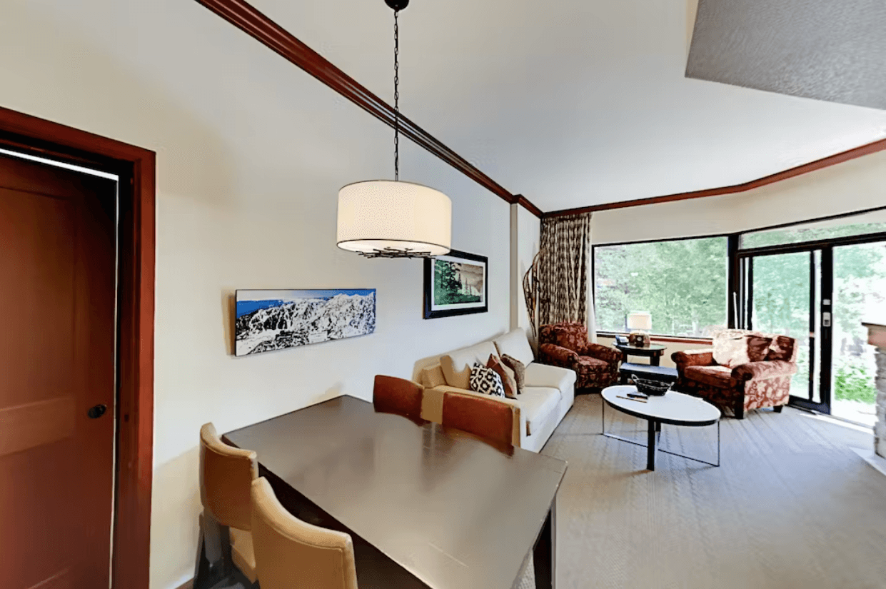 One Bedroom Condo in Everline Resort and Spa5