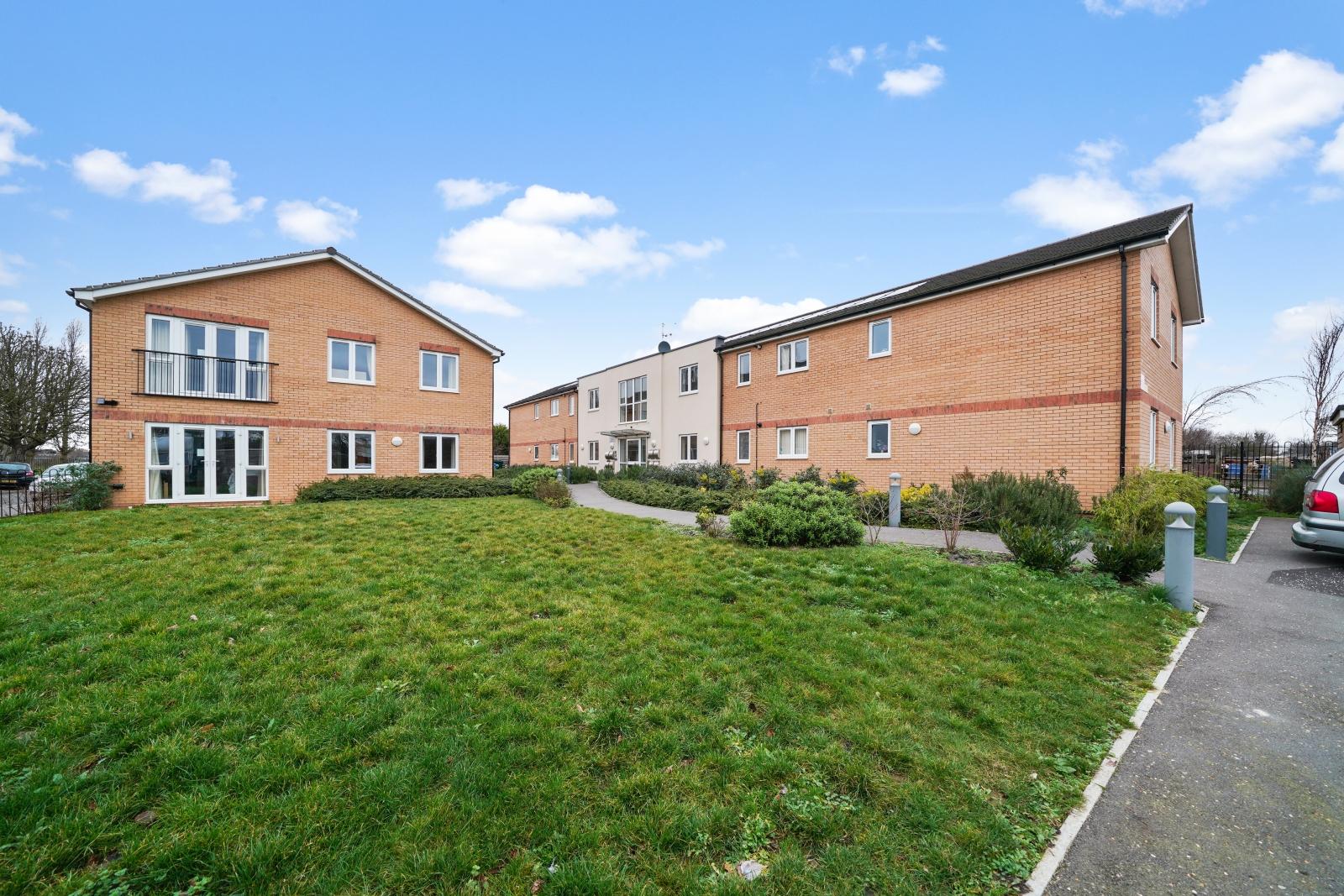 Heathrow Living Apartments by 360 Stays - Apt 086