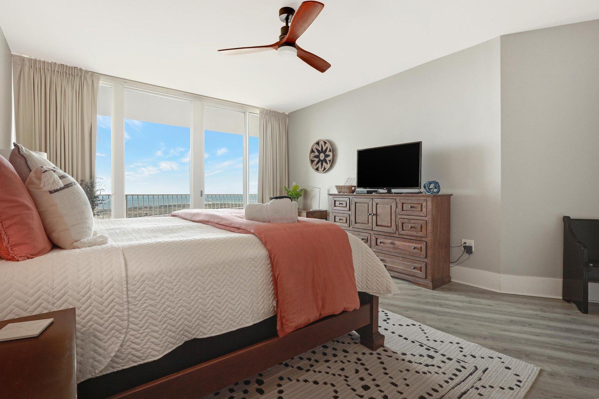 Four Bedroom Condo in Caribe Resort3