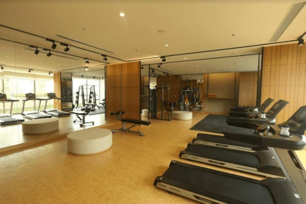 Spacious 1BR Branz BSD | Walk to ICE & AEON5