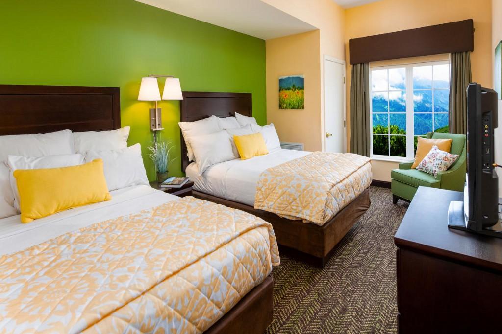 Two Bedroom Condo in The Resort at Governor's6