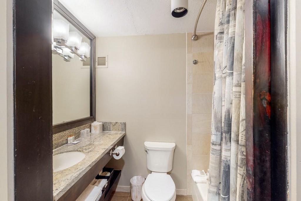 Studio in Inn at Aspen6
