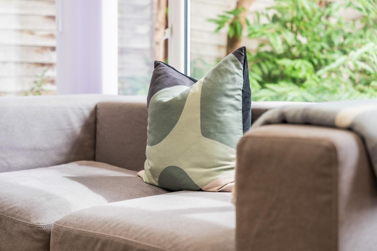 Cosy 2 Bed | Free Parking, Sleeps 4, Ascot4
