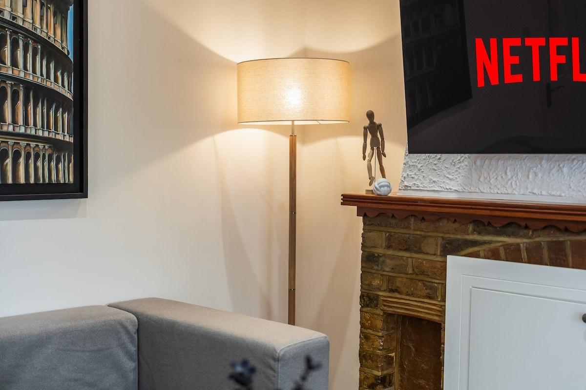 Cosy 2 Bed | Free Parking, Sleeps 4, Ascot6