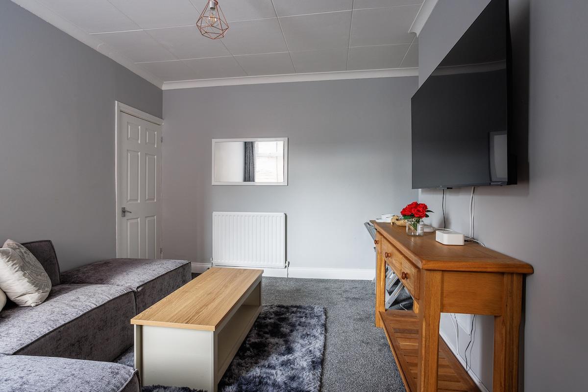 Modern 2BR House in Bedlington | Free Parking2