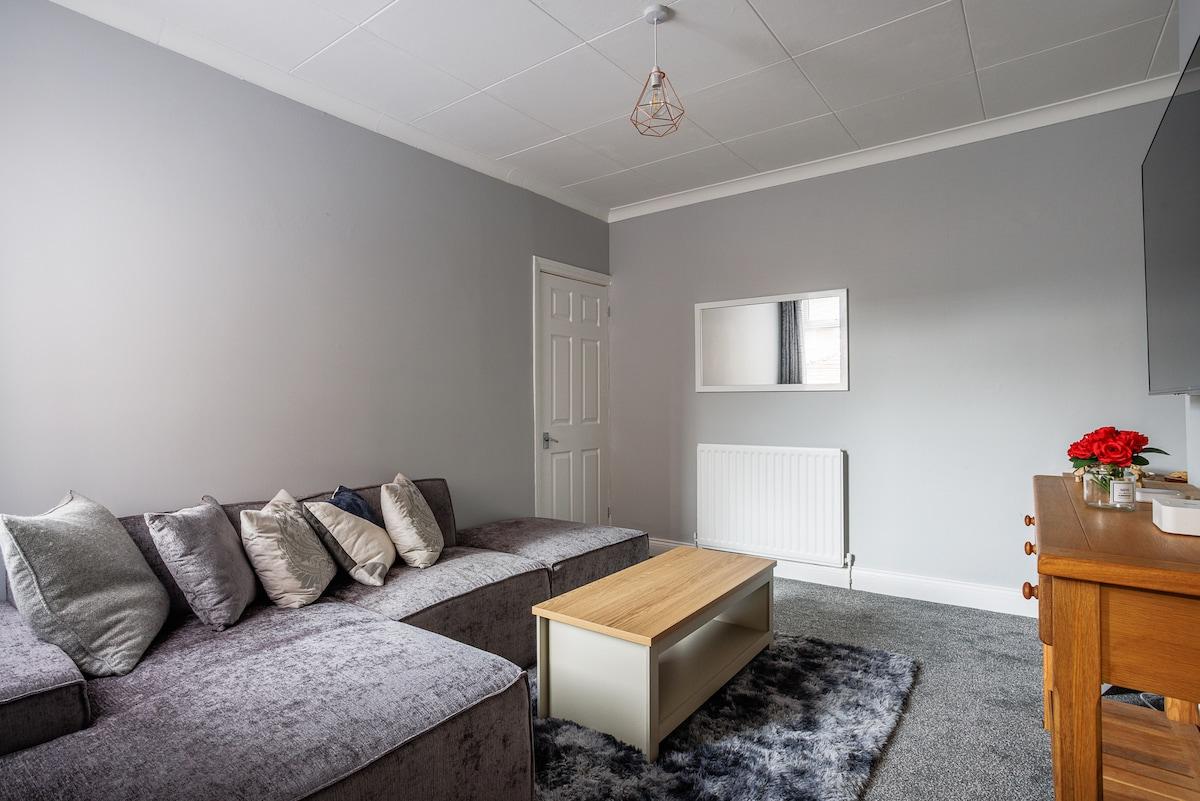 Modern 2BR House in Bedlington | Free Parking4